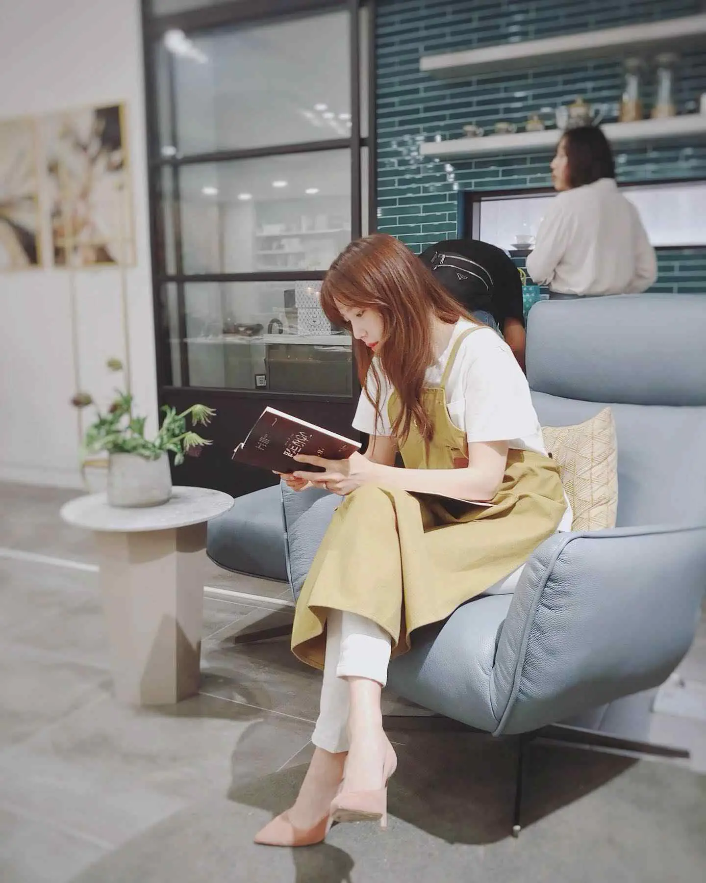 Lee Ji Ah - lee-ji-ah-hot-8.webp
